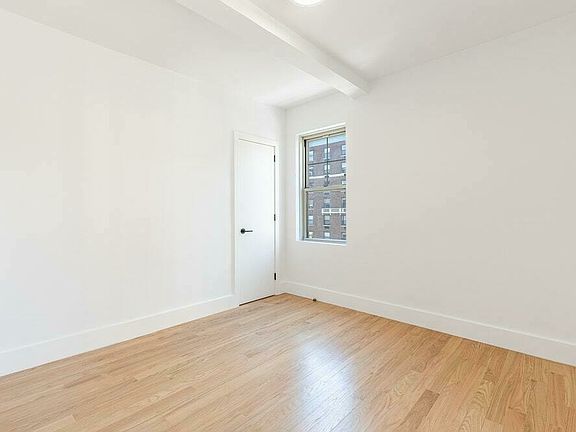 4th image of 166 W 75th St #12B