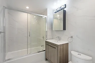 Rented by (Legacy) Elegran