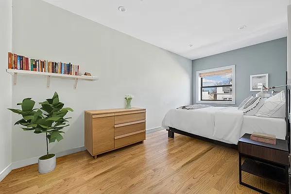 Sold by Corcoran | media 10