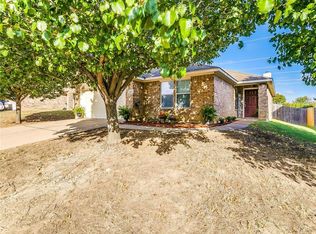 325 Kennedy Dr, Crowley, TX 76036