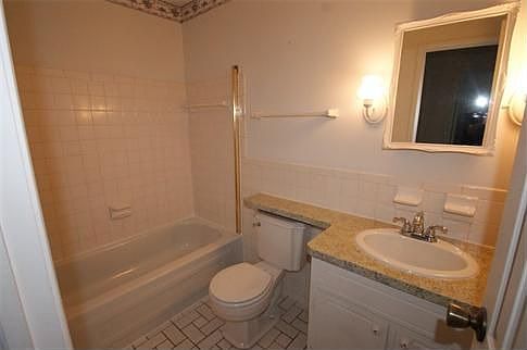 4th image of 4405 London Ct