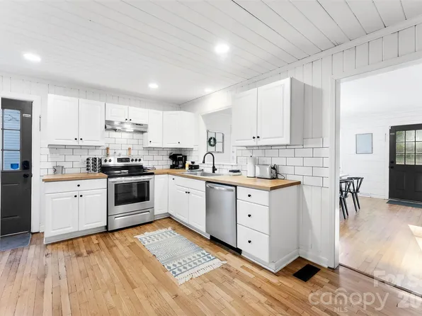 1217 Jackson Rd, Gastonia, NC 28052