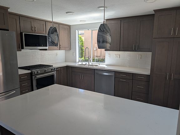 2nd image of 111 Rue Monet