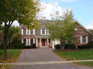 1218 Vineyard Dr, Gurnee, IL 60031
