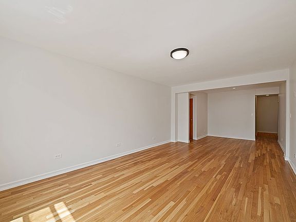 4th image of 3119 Bailey Ave APT 3D