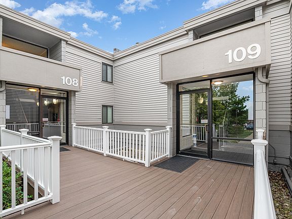 2nd image of 109 Winding Way Unit C