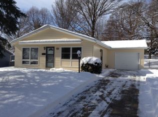 3716 S 92nd St, Omaha, NE 68124