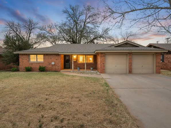 2313 52nd St, Lubbock, TX 79412