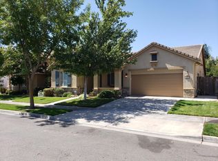 550 Triple Crown Ct, Oakdale, CA 95361
