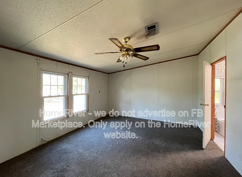 3 bed, 2.0 bath, 1568 sqft, $1,795 — Photo 3