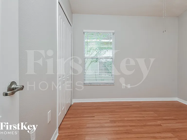 8129 Alamosa Wood Ave — Photo 13