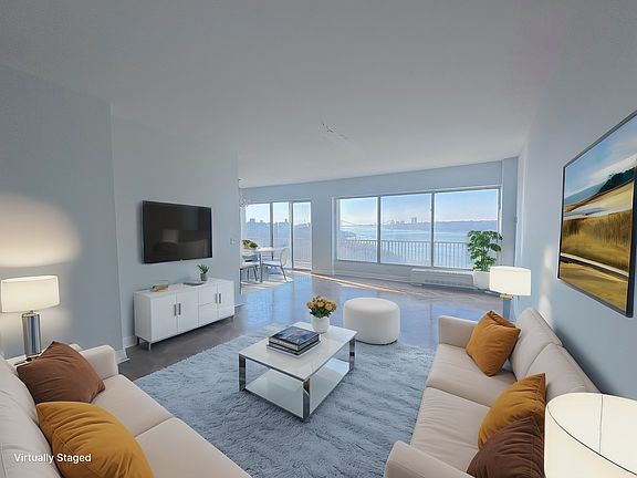 4th image of 4455 Douglas Ave APT 15C