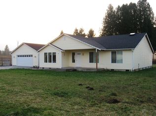 137 Flicker Ln, Onalaska, WA 98570