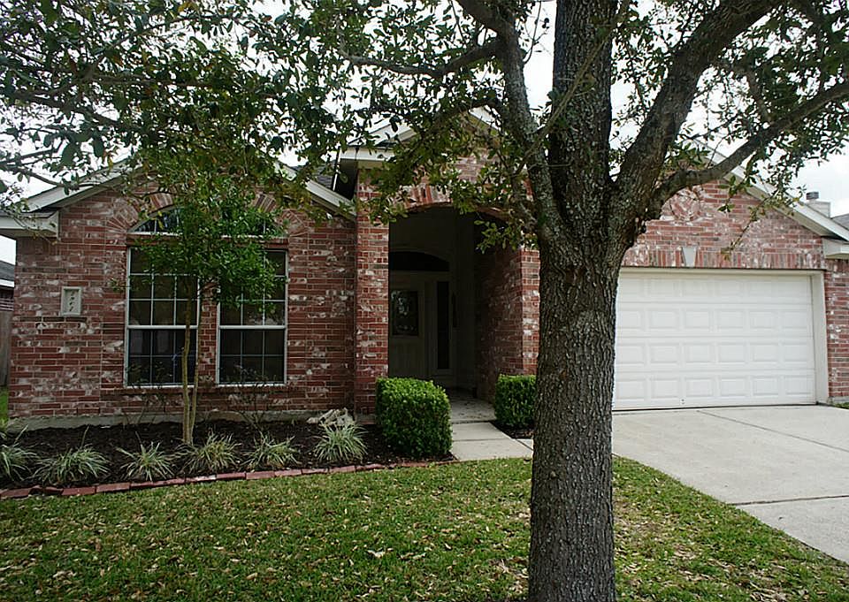 1st image of 2907 Silver Shore Ln