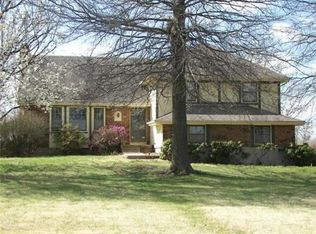 503 E Hubach Hill Rd, Raymore, MO 64083