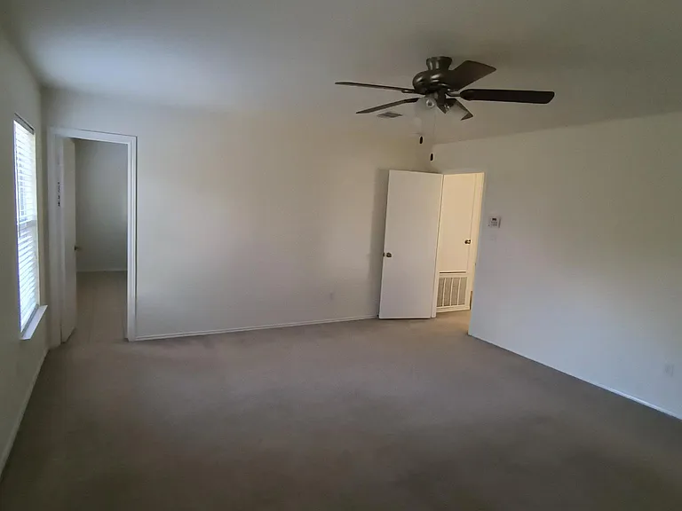 1500 Shady Creek Trl — Photo 10