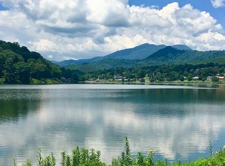 25 Harmon Ave, Lake Junaluska, NC 28745