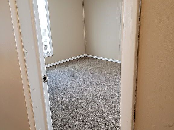 "3rd bdrm"