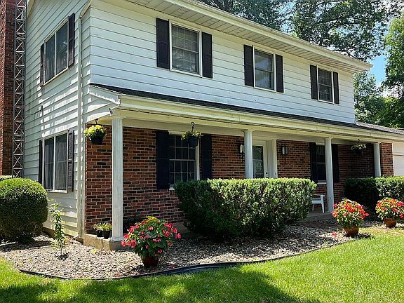 2nd image of 2107 E Camden Dr