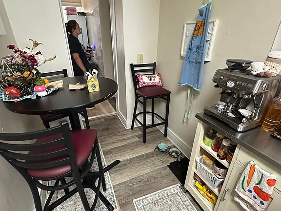 4th image of 133 Chittenden Ave APT A1