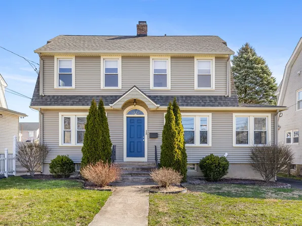 28 Fairfax Avenue, West Hartford, CT 06119