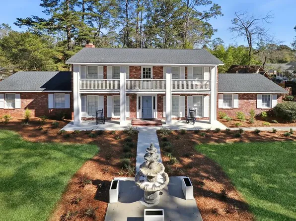 111 Old Waynesville Rd, Jesup, GA 31546
