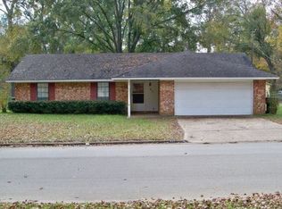 411 Willow Oak St, Nacogdoches, TX 75964