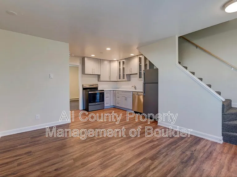 2211 Spruce St #3 — Photo 2