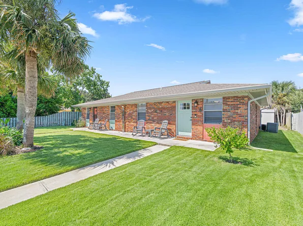 116 Lakeside Cir, Panama City Beach, FL 32413