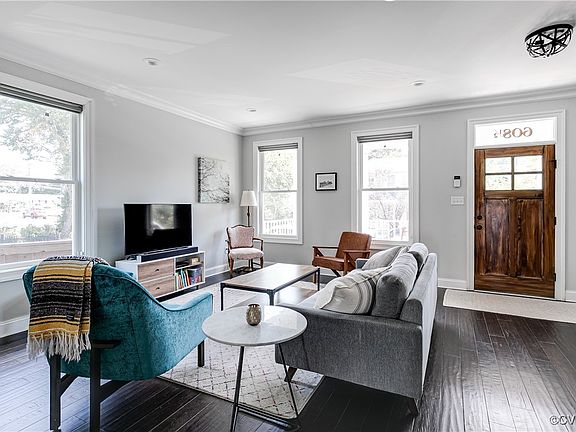 5th image of 608 1/2 N 31st St