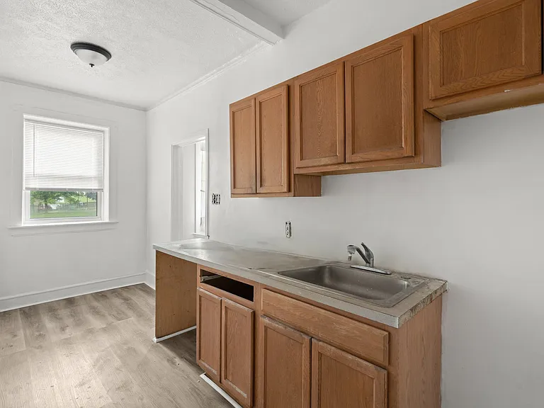 Palmer Lofts Apartments — Photo 11