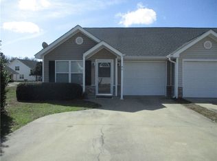 194 Promise Ln, Brunswick, GA 31525