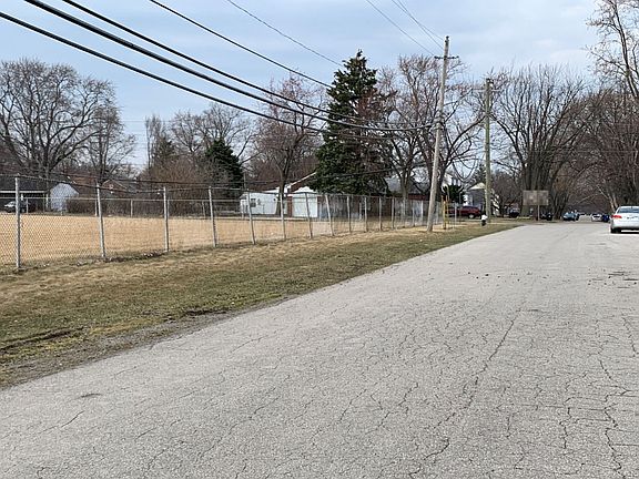 5th image of 9620 Arnold Ave
