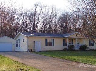 68920 8th St, Edwardsburg, MI 49112