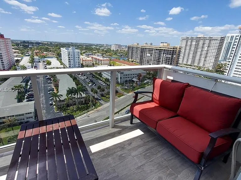 3140 S Ocean Dr #1510 — Photo 5