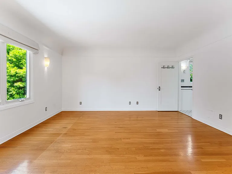 2231 Overland Ave — Photo 19