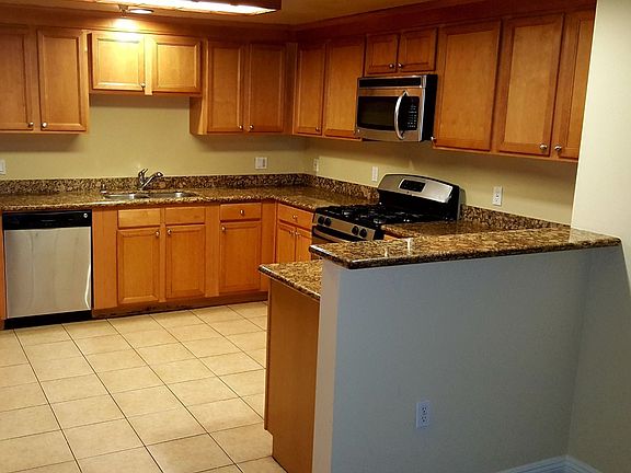 2nd image of 7526 Laurel Canyon Blvd Unit 101