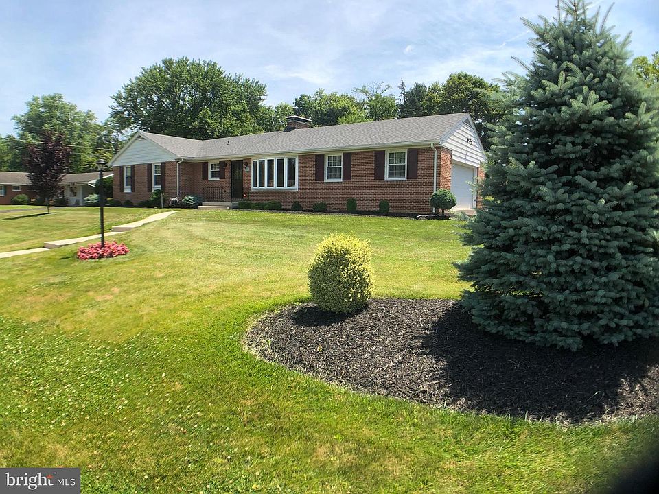 1st image of 13617 Donnybrook Dr