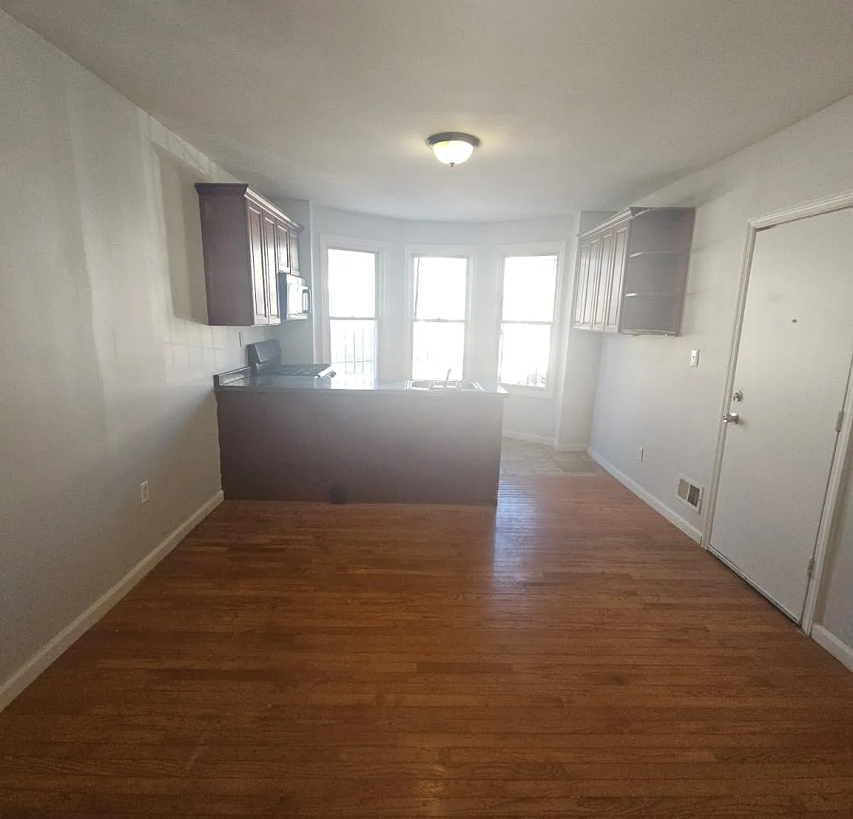 1 bed, $1,400 — Photo 4