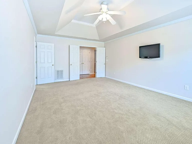 345 Eastcote Dr — Photo 25