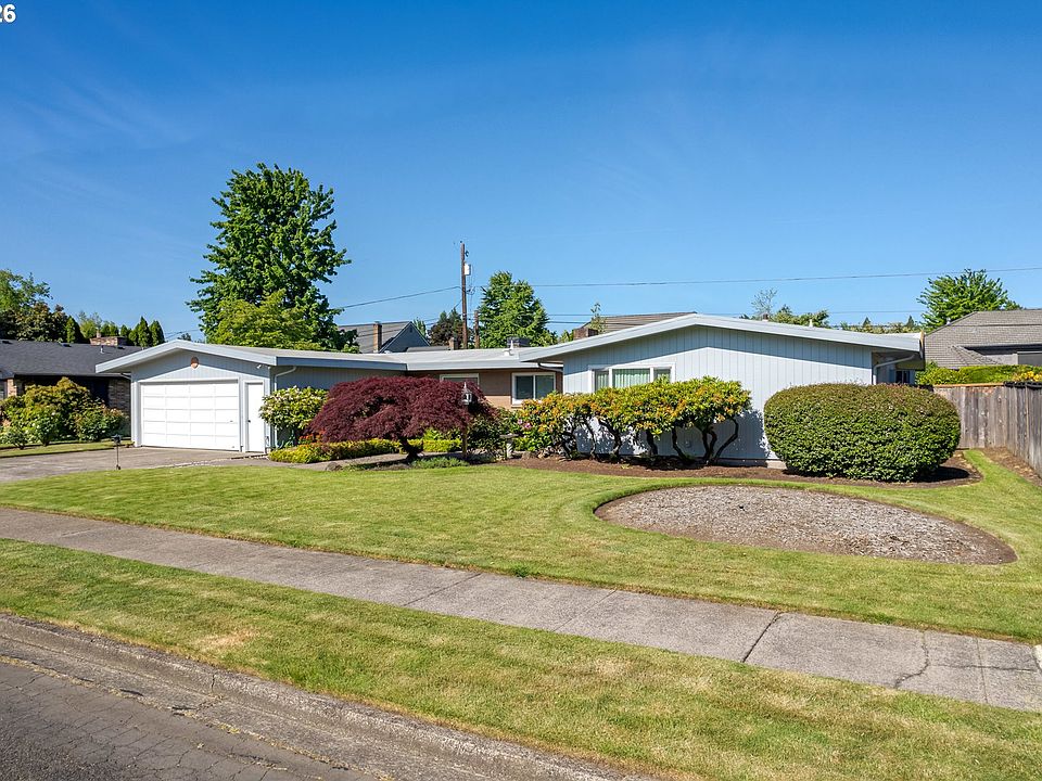 1st image of 2872 Sarah Ln