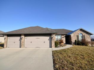 3941 W Farm Road 172, Brookline, MO 65619