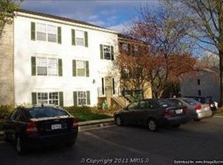 7742 New Providence Dr APT 105, Falls Church, VA 22042