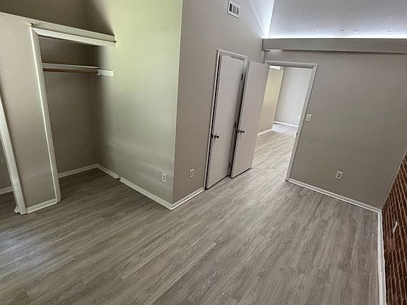 5th image of 5412 Wayne St