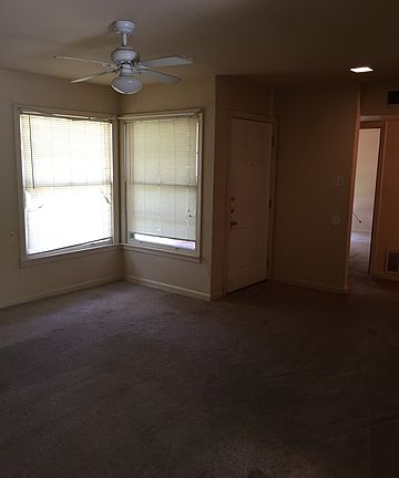 5th image of 54 Newport Dr