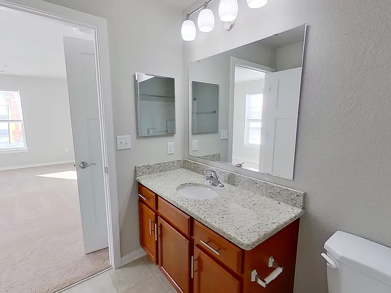 2004 American Eagle Dr #25 — Photo 19