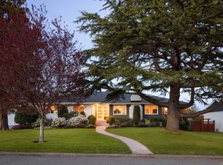 2700 Dorset Rd, Oak Bay, BC