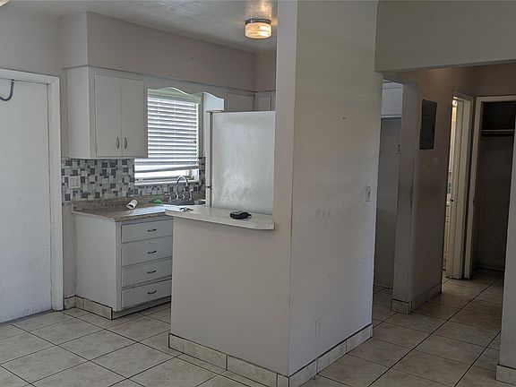 5th image of 7401 Pines Boulevard #204