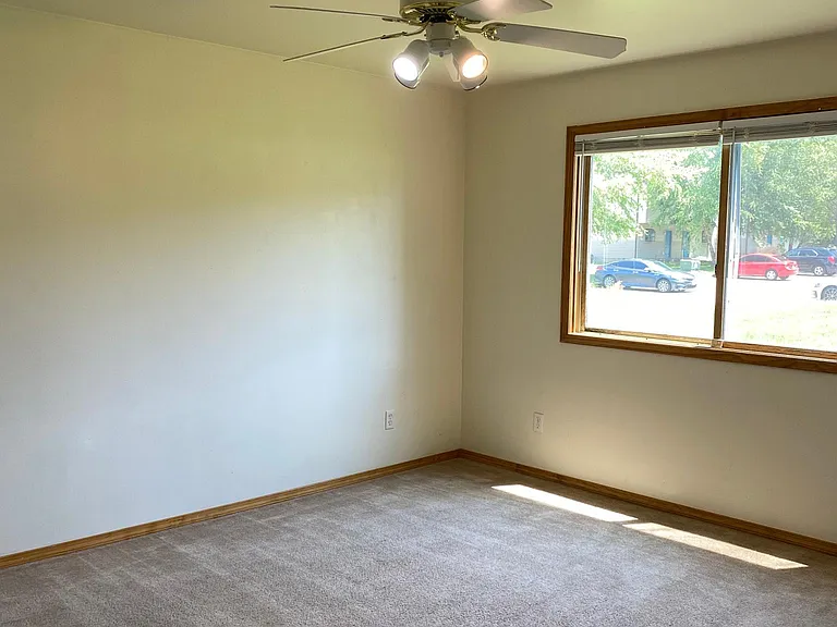 1205 E Grand Ave #I — Photo 1