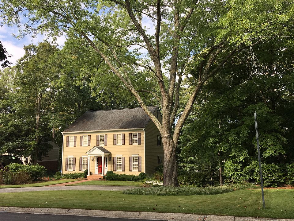 2nd image of 1691 E Bank Dr